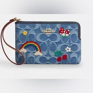 Corner Zip Wristlet In Signature Denim